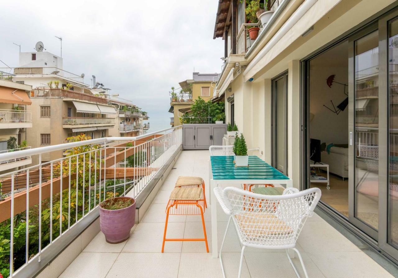 Stylish 3-Bedroom Apartment & Terrace Thessaloniki Exterior photo