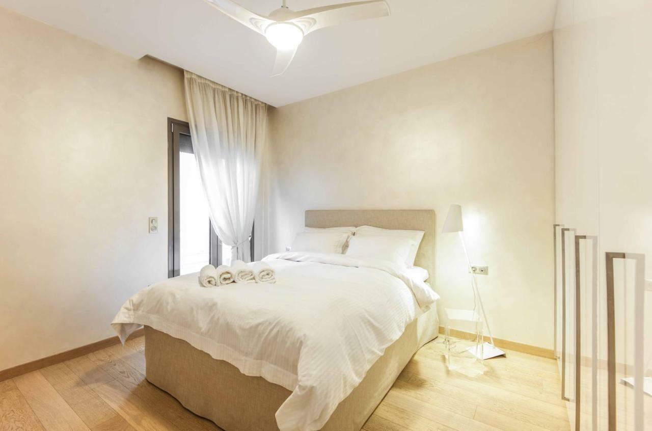 Stylish 3-Bedroom Apartment & Terrace Thessaloniki Exterior photo